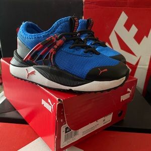 Puma Sneakers Size 6 Toddler